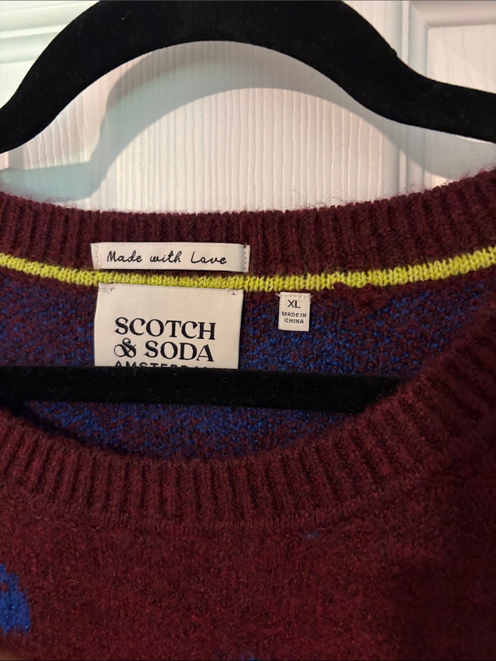 Scotch & Soda Burgundy Sweater with Blue Floral Pattern - Picture 3 of 5
